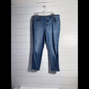 Universal Thread Womens 18 High Rise Skinny Jeans Medium Wash Stretch